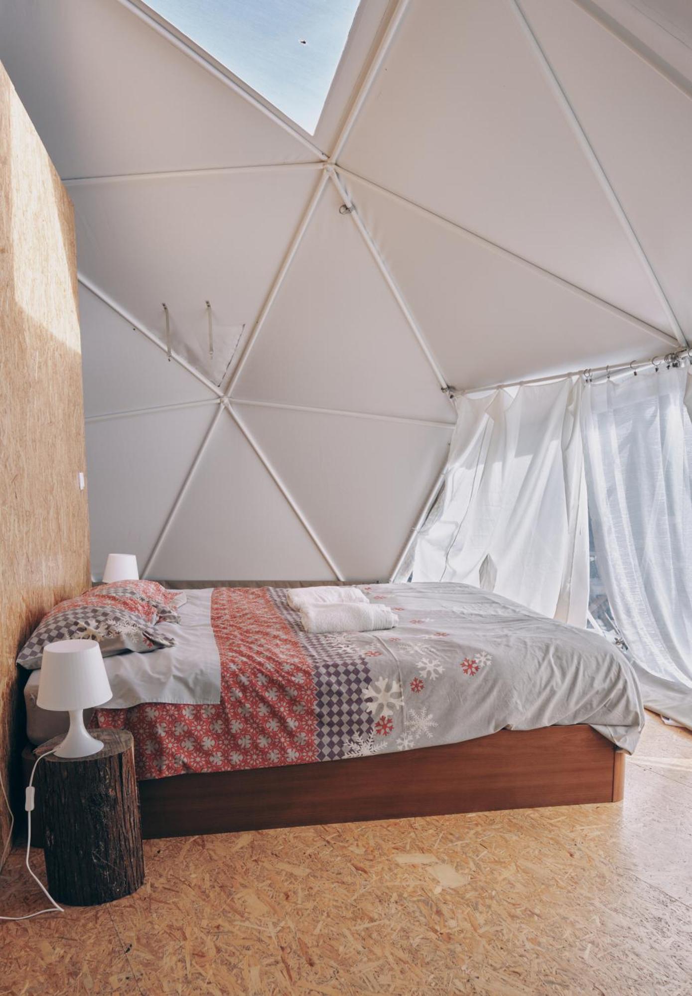 アングラ・ド・エロイーズモ Quinta Do Abacate - Glamping Parkヴィラ エクステリア 写真